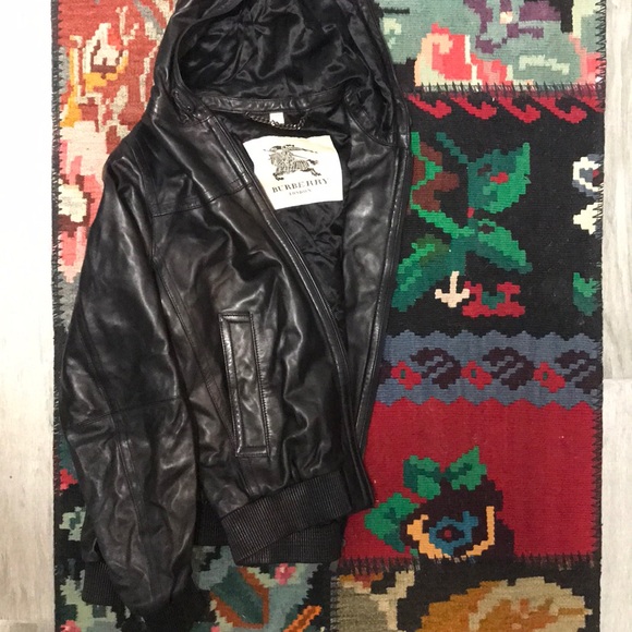 Gifts - Picture 4 of 4